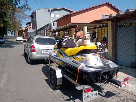 Guincho de moto na Avenida Guido Caloi 