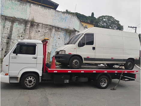 Guincho para Vans na Avenida Cupecê 