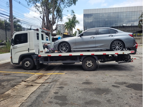 Guincho de Carro Av. Dr.Chucri Zaidan 